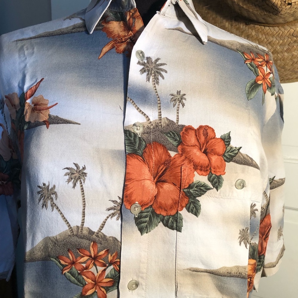 Men's Small Hawaiian Shirt w/Pocket (A130)
